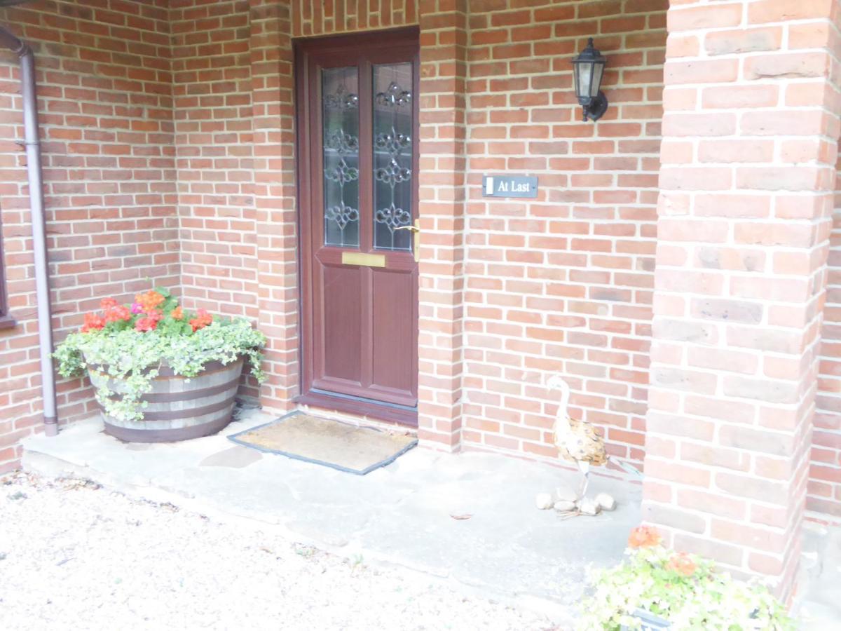 At Last Bed & Breakfast Edlington Extérieur photo